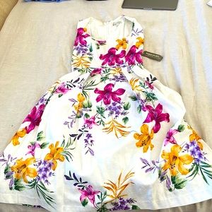 New York & Company Eva Mendez Collection Flower Dress Size 2 New with tags.